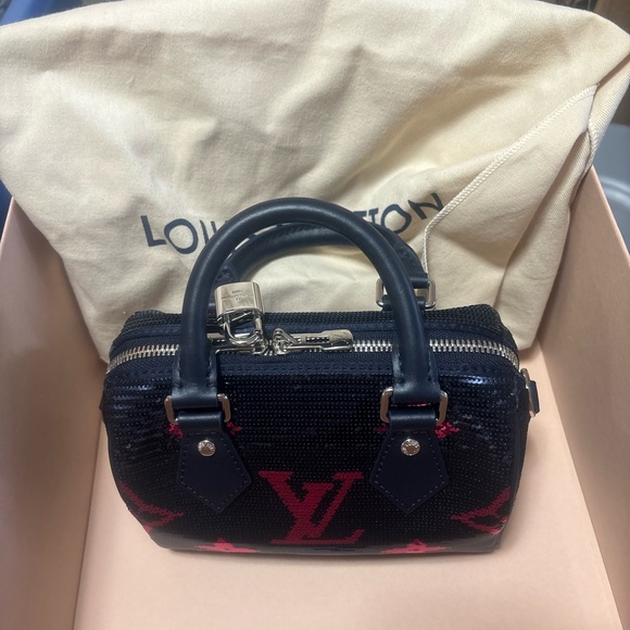 2️⃣3️⃣0️⃣0️⃣ brand new authentic Louis Vuitton Speedy 18 *SOLD* - Picture 7 of 9